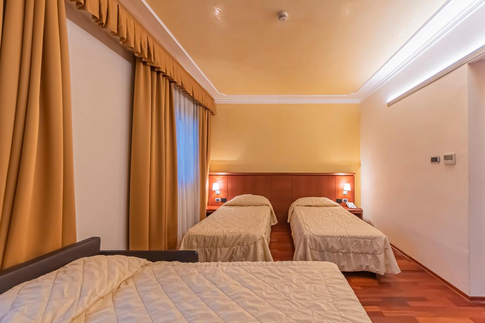 Dado Hotel International Πάρμα Εξωτερικό φωτογραφία